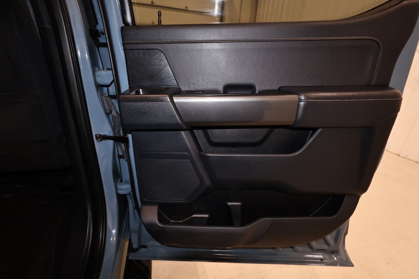2023 Ford F-150 XLT - Photo 17