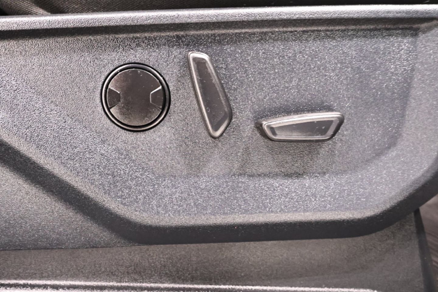 2023 Ford F-150 XLT - Photo 21