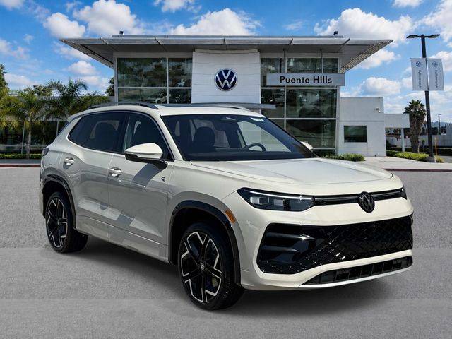 2026 Volkswagen Tiguan 2.0T SEL R-Line