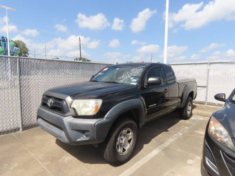 2012 Toyota Tacoma 2WD Access Cab I4 AT PreRunner