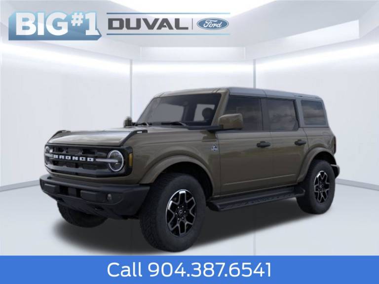 2026 Ford Bronco Outer Banks
