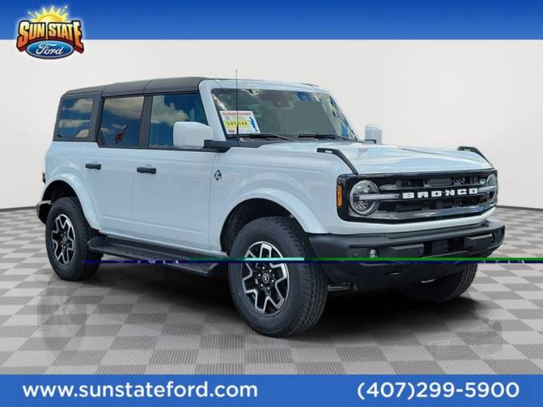 2026 Ford Bronco Outer Banks