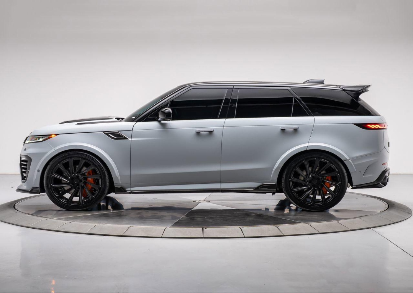 Used 2026 Land Rover Range Rover Sport SV with VIN SAL1Y9F94TA620252 for sale in Los Angeles, CA