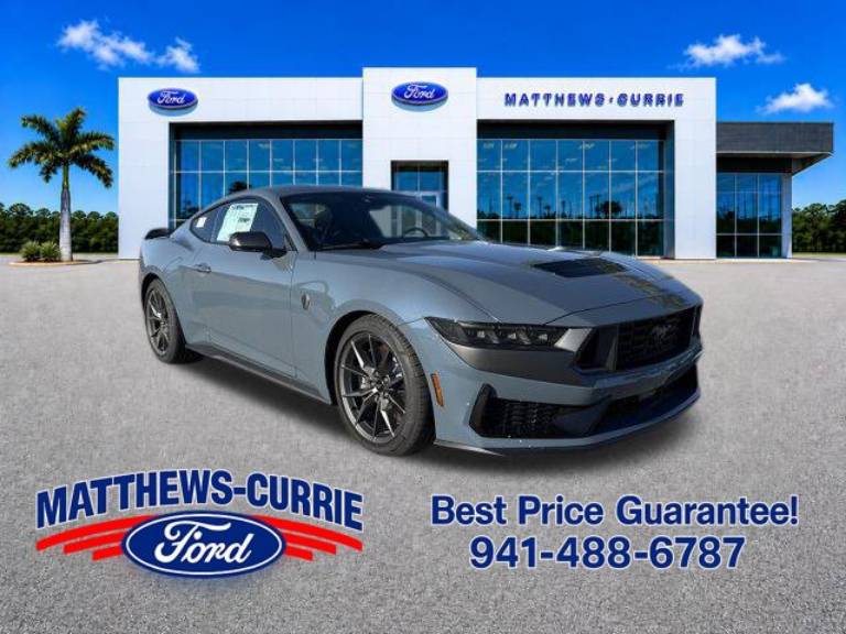 2026 Ford Mustang Dark Horse