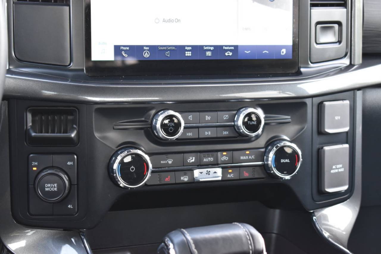 2023 Ford F-150 XLT - Photo 21