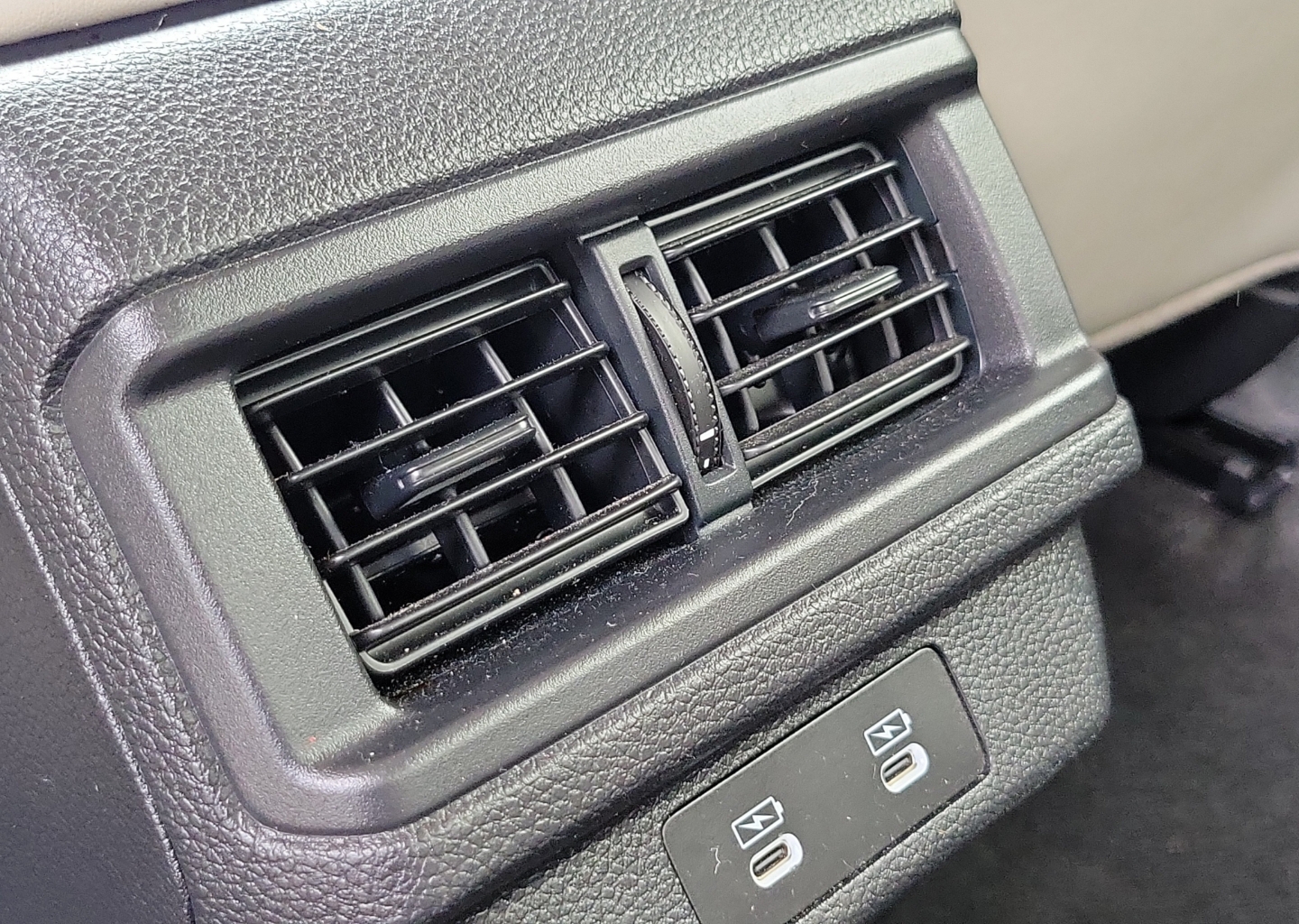 2024 Honda Accord Hybrid EX-L - Photo 12