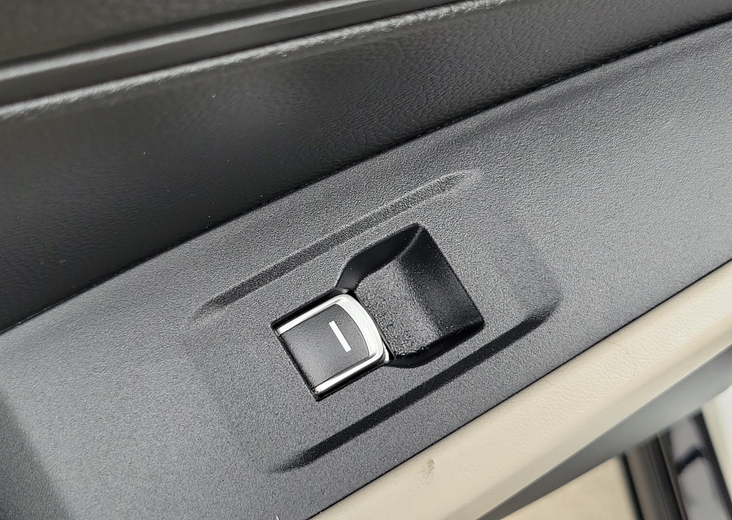 2024 Honda Accord Hybrid EX-L - Photo 16