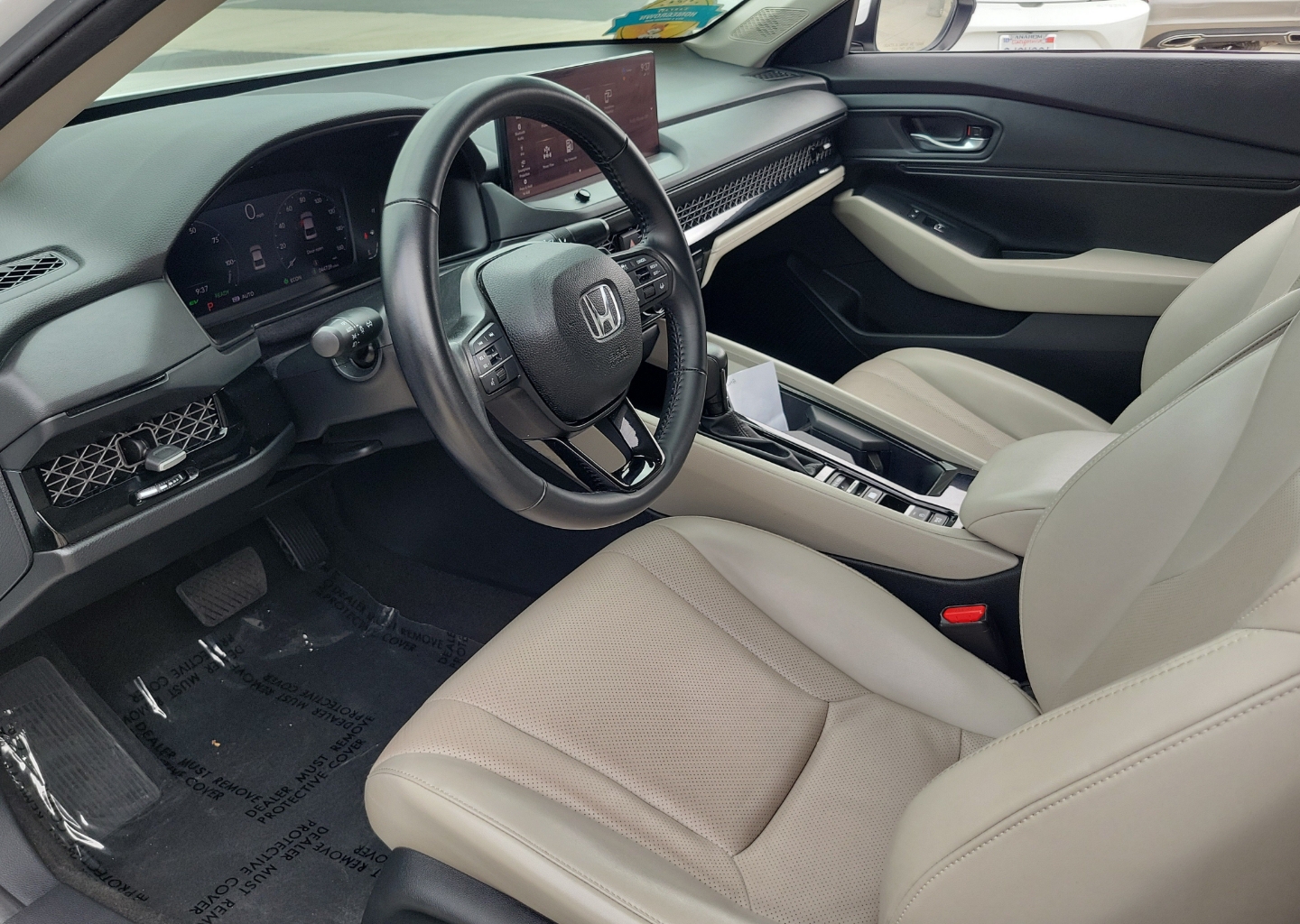 2024 Honda Accord Hybrid EX-L - Photo 18