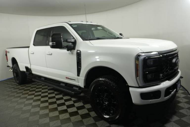 2027 Ford Super Duty F-350 SRW LARIAT