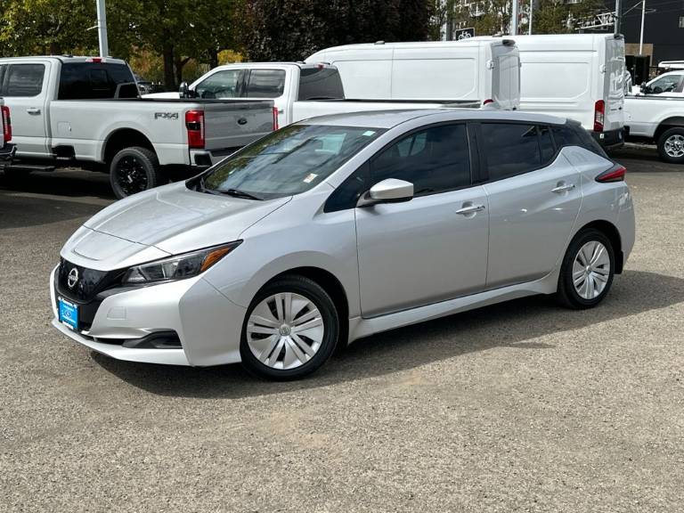 2023 Nissan Leaf S