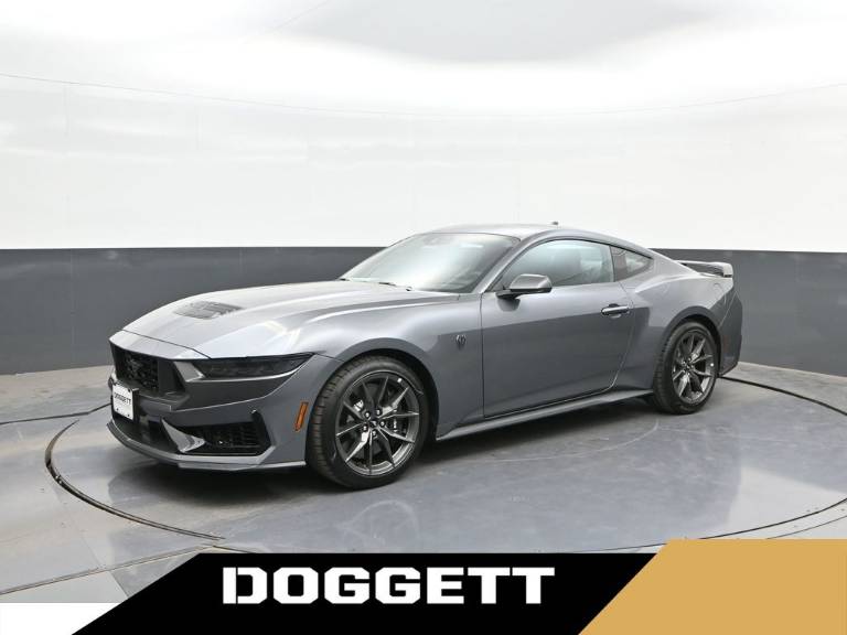 2026 Ford Mustang Dark Horse