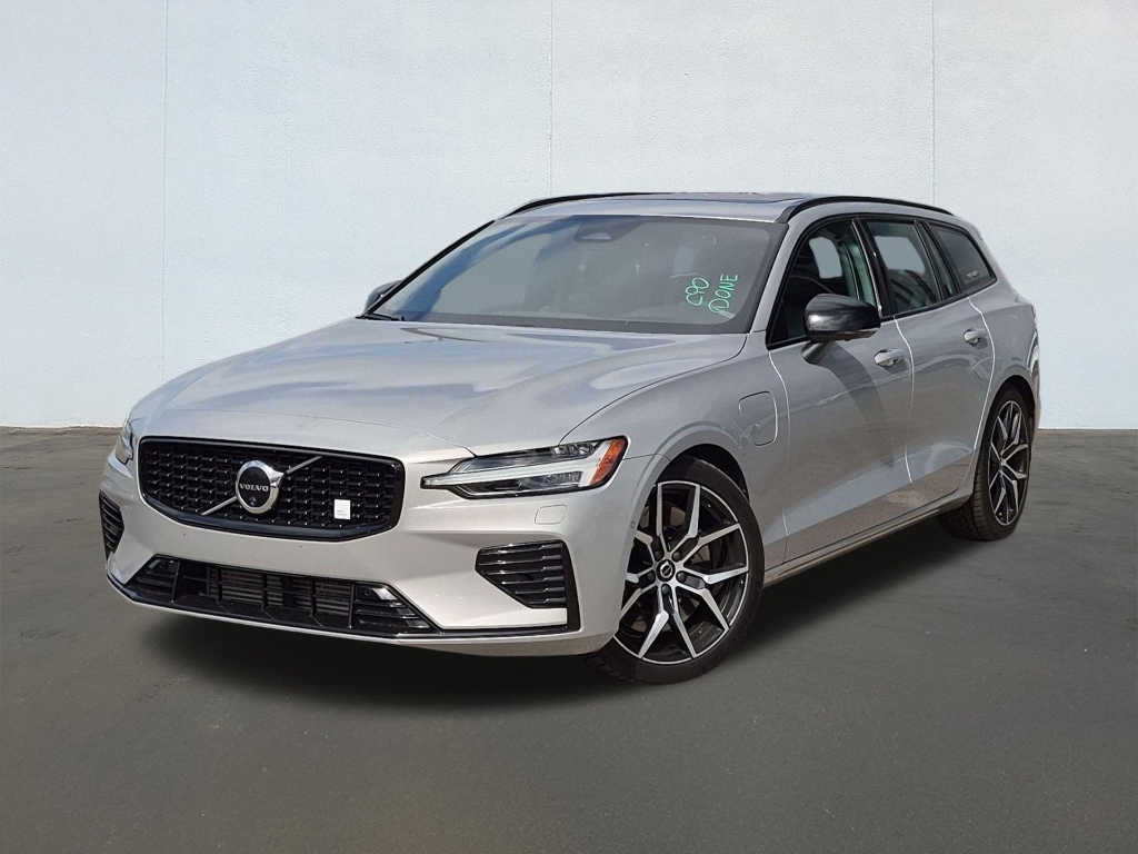 2024 Volvo V60 Recharge Plug-In Hybrid T8 Polestar Engineered