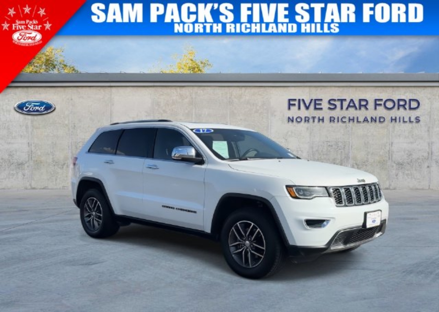 Used 2017 Jeep Grand Cherokee Limited with VIN 1C4RJEBG1HC621219 for sale in North Richland Hills, TX