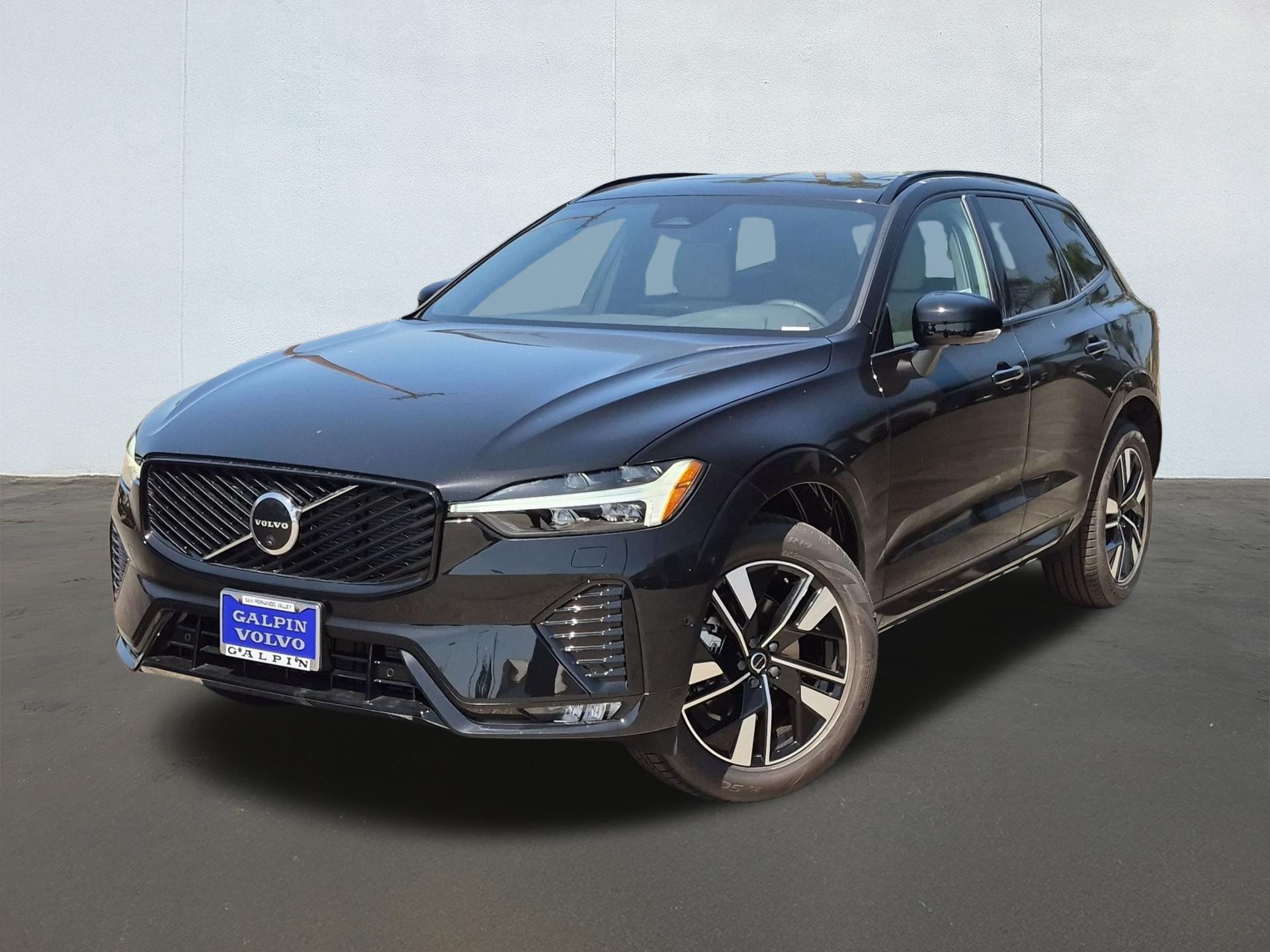 New 2026 Volvo XC60 B5 Plus