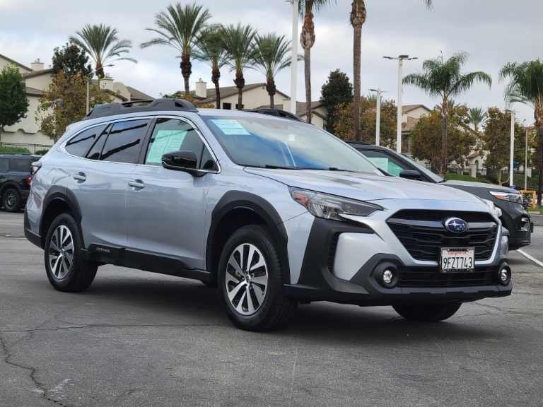 2023 Subaru Outback Premium