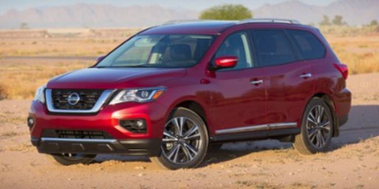2017 Nissan Pathfinder 4X4 SL