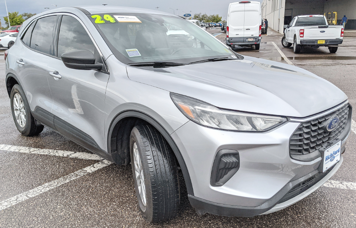2024 Ford Escape