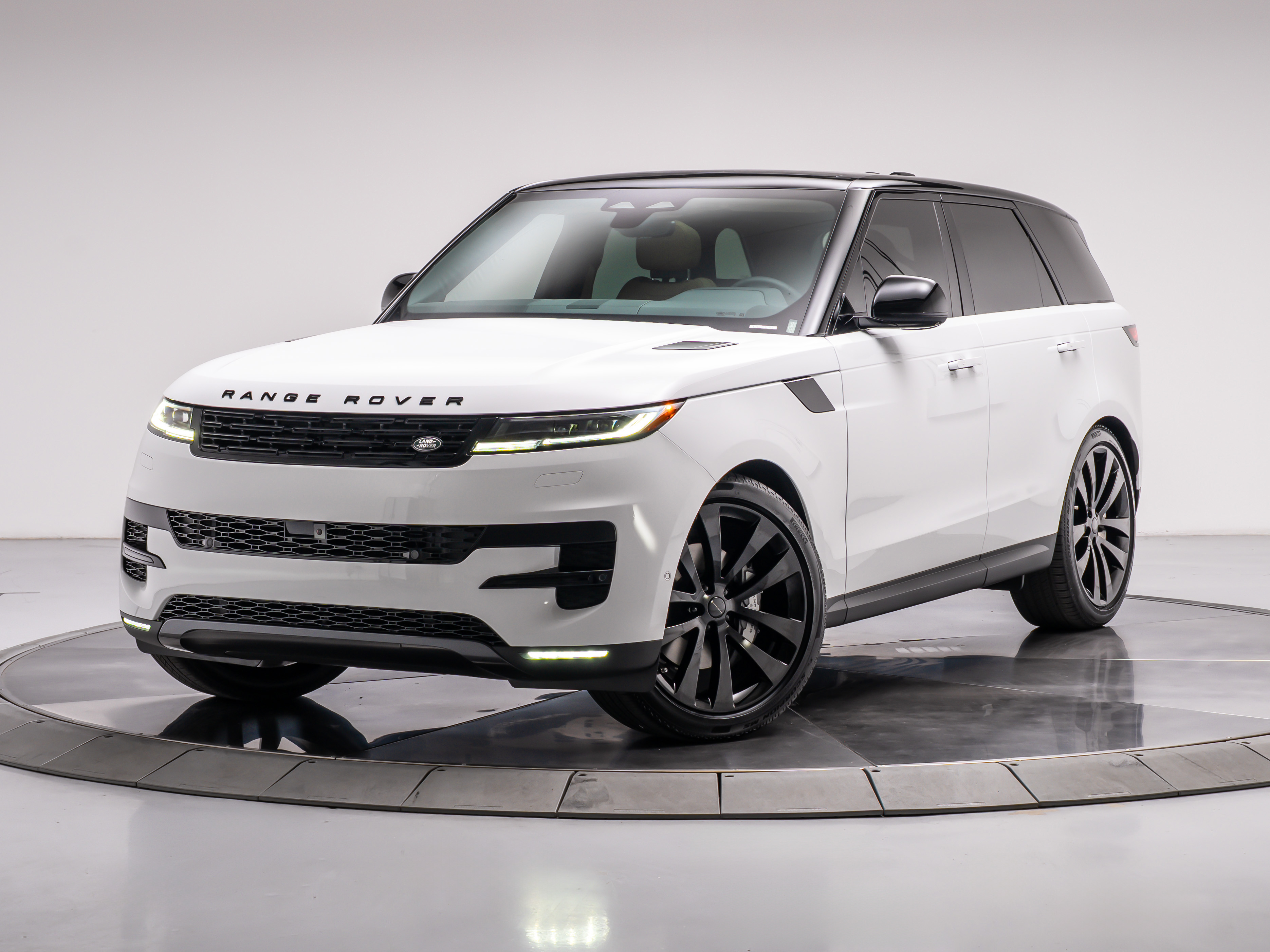 New 2026 Land Rover Range Rover Sport P360 SE