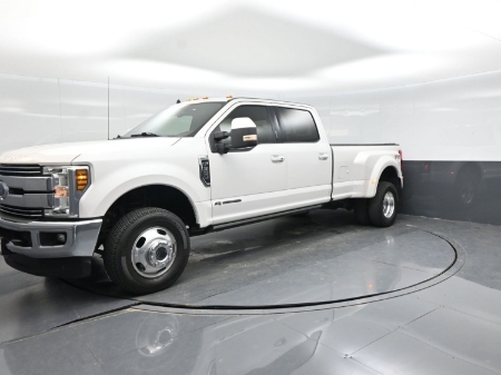 2019 Ford Super Duty F-350 DRW LARIAT