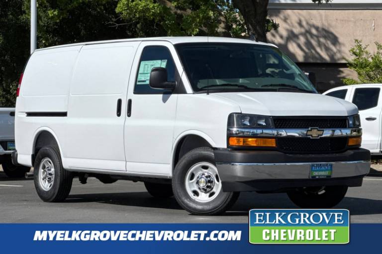 2026 Chevrolet Express 2500 Work Van