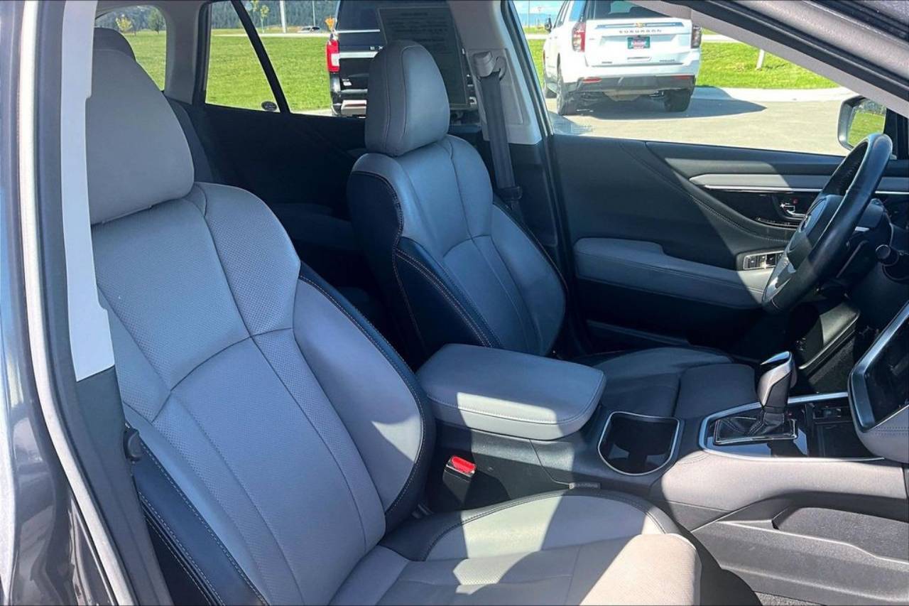 2023 Subaru Outback Limited - Photo 7