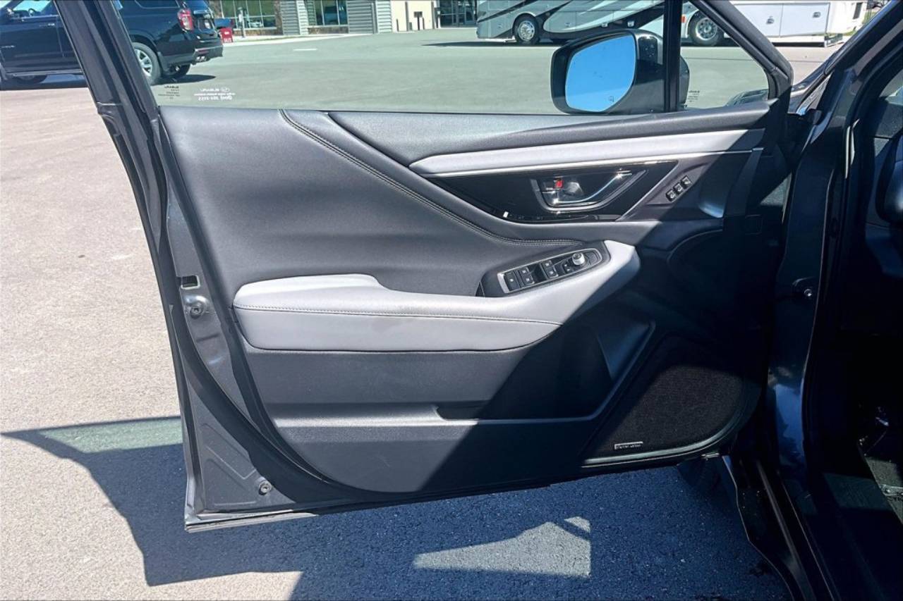 2023 Subaru Outback Limited - Photo 23