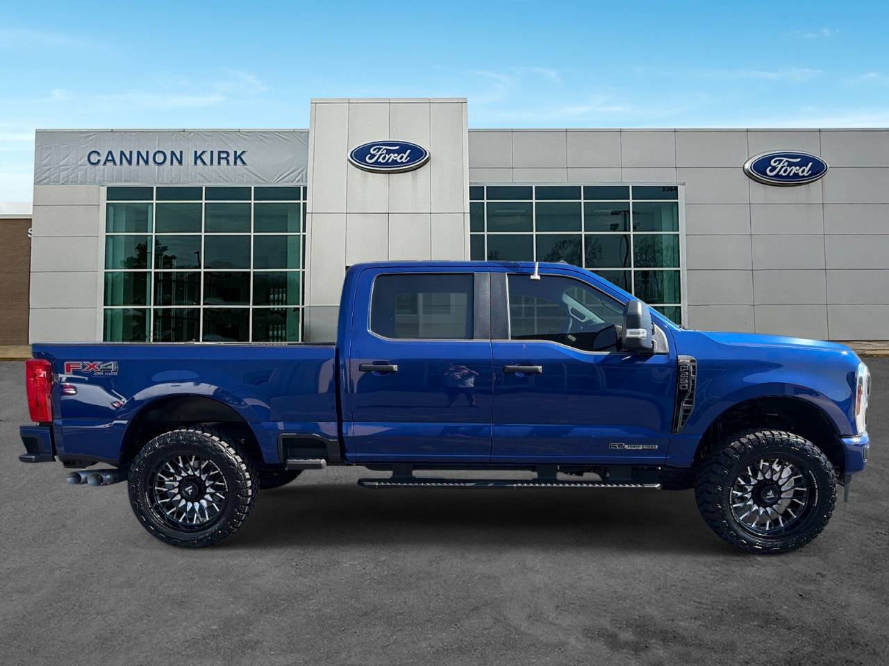 2026 Ford F-250 Super Duty XL - Photo 8