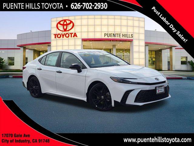 2026 Toyota Camry SE Nightshade