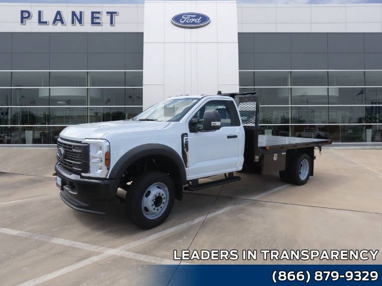 2026 Ford Super Duty F-450 DRW XL 2WD Reg Cab 145 WB 60 CA