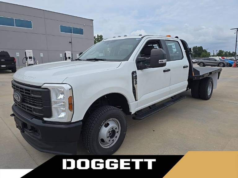 2025 Ford Super Duty F-350 DRW XL