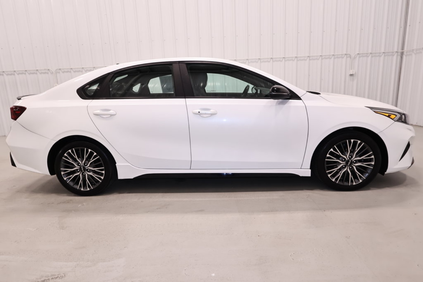 Certified 2022 Kia FORTE GT-Line with VIN 3KPF54ADXNE447194 for sale in Canfield, OH