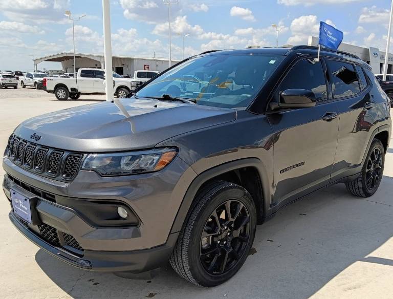 2023 Jeep Compass Altitude
