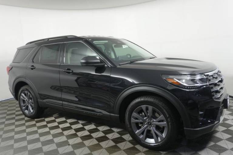 2026 Ford Explorer Active w/100A Pkg