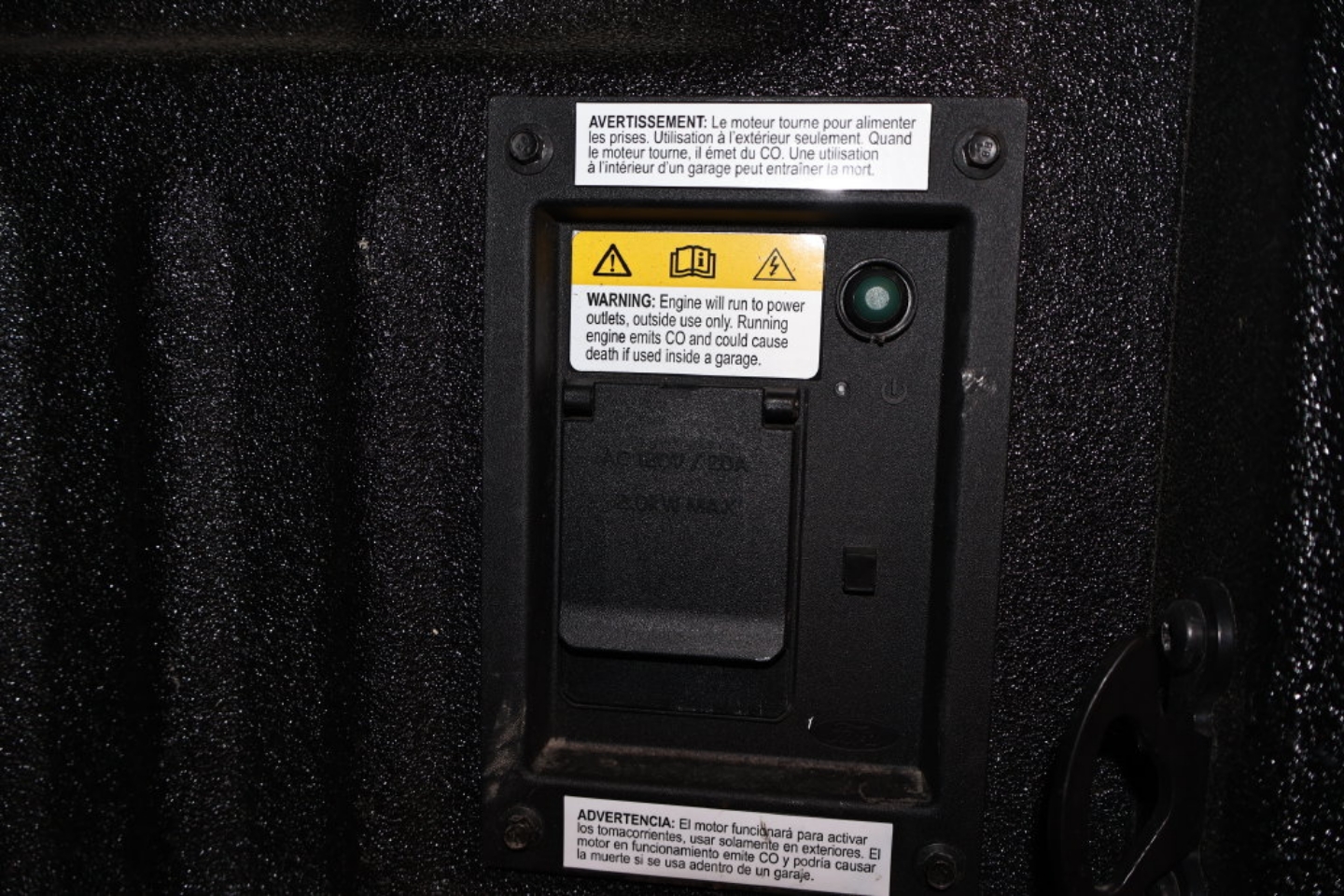 2025 Ford F-450 Super Duty Platinum - Photo 45