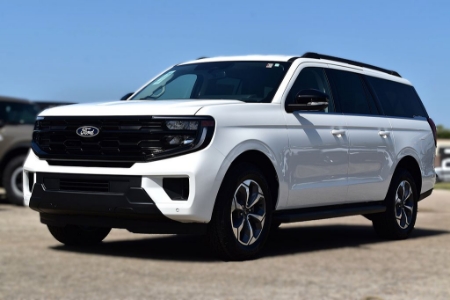2027 Ford Expedition MAX Active