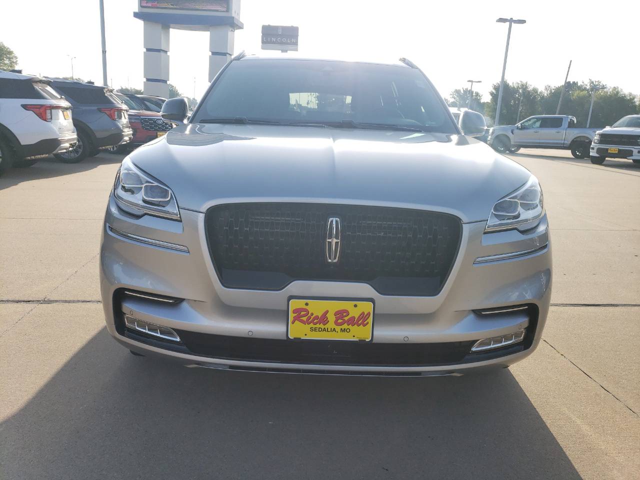 Used 2024 Lincoln Aviator Reserve with VIN 5LM5J7XC5RGL06989 for sale in Kansas City