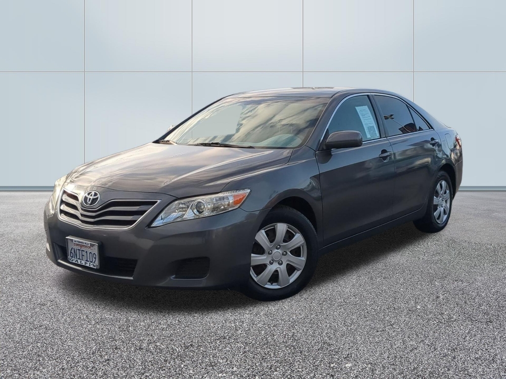2011 Toyota Camry LE