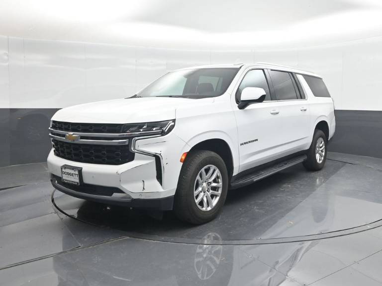 2023 Chevrolet Suburban LS