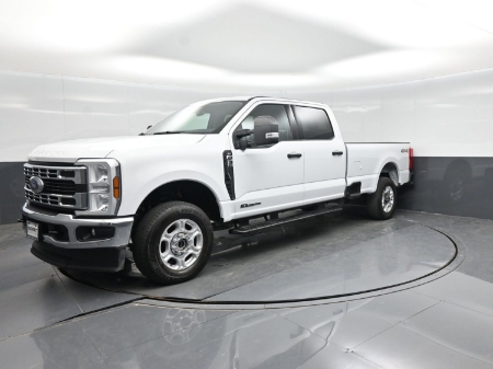 2025 Ford Super Duty F-350 SRW XLT