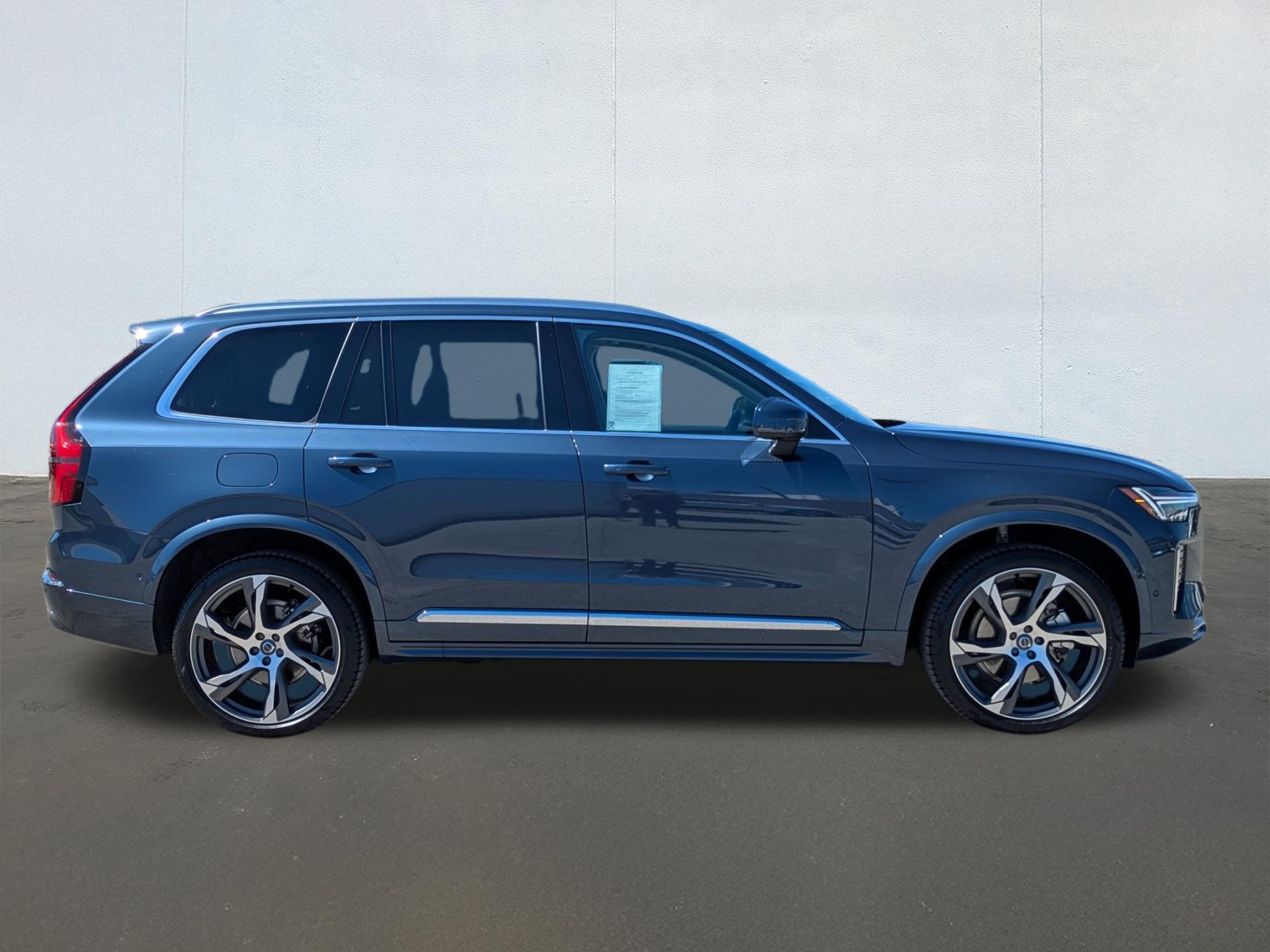 2025 Volvo XC90 Ultra - Photo 6