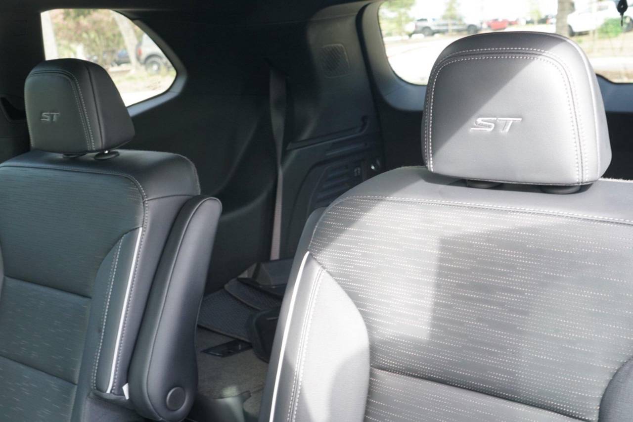 Certified Used 2025 Buick Enclave Sport Touring, photo 23