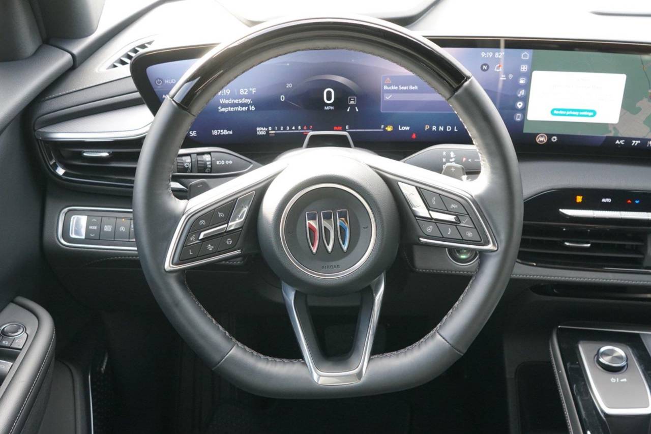 Certified Used 2025 Buick Enclave Sport Touring, photo 25