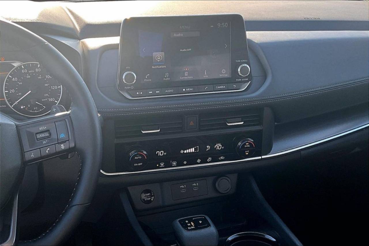 2026 Nissan Rogue SV - Photo 6