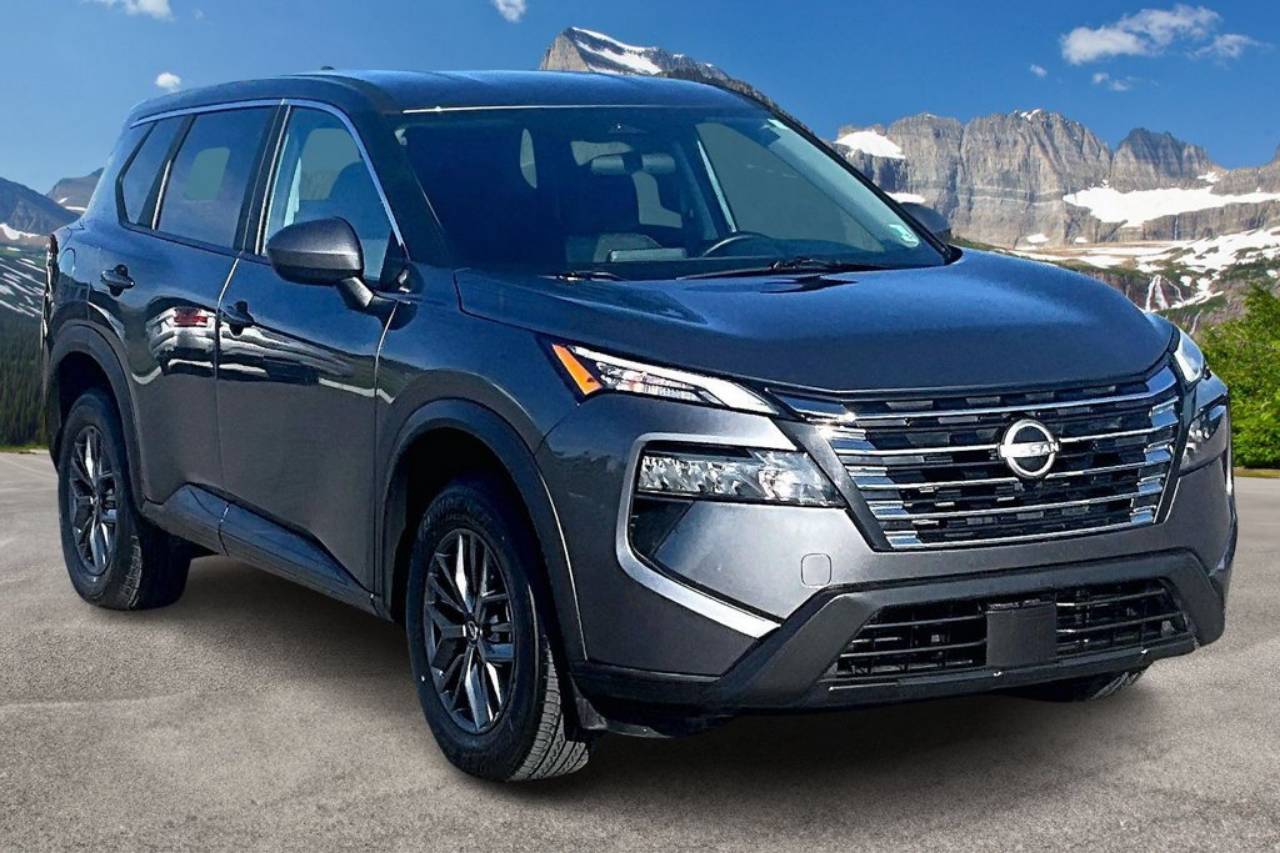 2026 Nissan Rogue SV - Photo 12