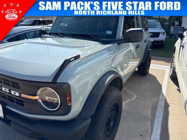2022 Ford Bronco Base