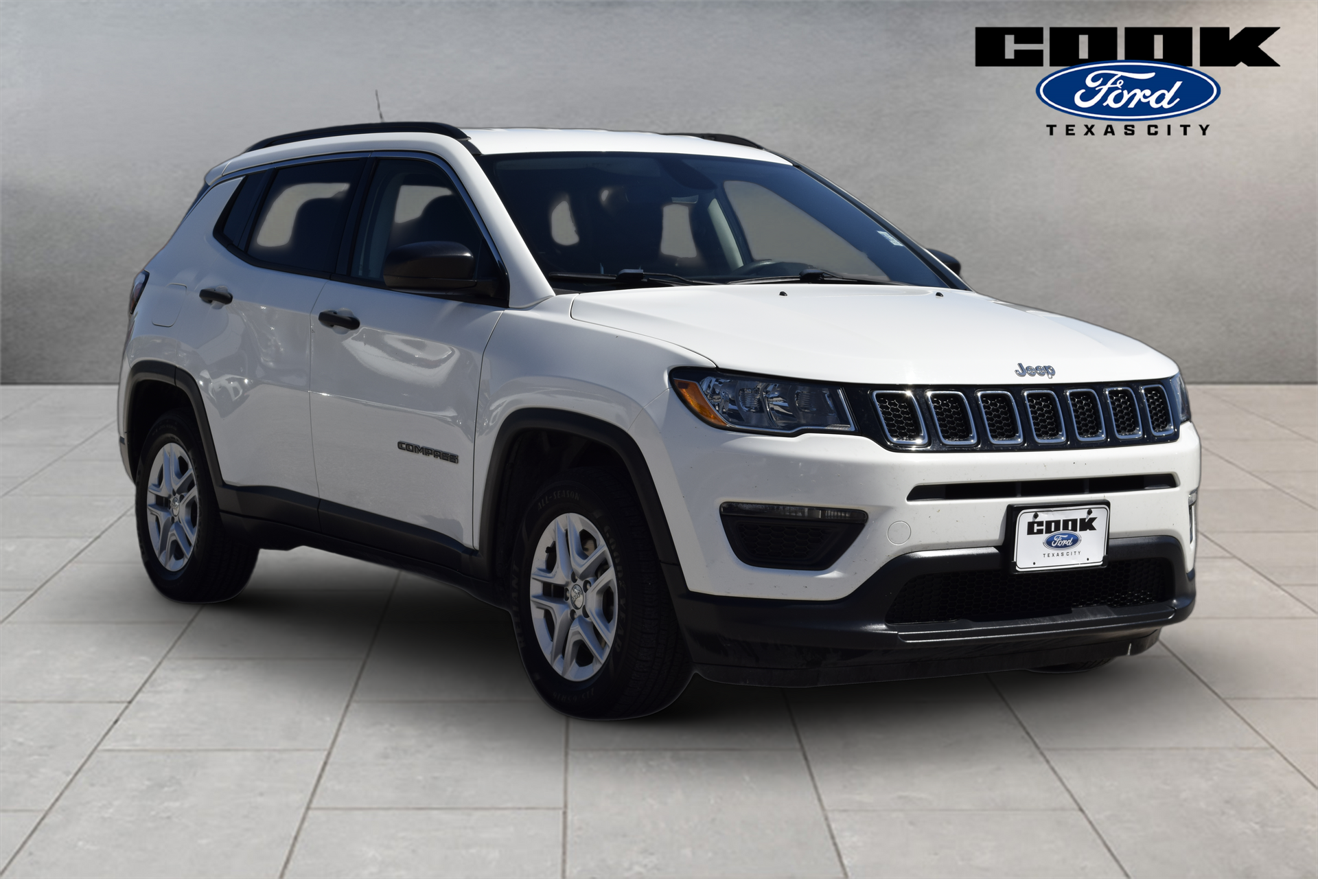 Used 2019 Jeep Compass Sport with VIN 3C4NJCAB3KT615703 for sale in Texas City, TX