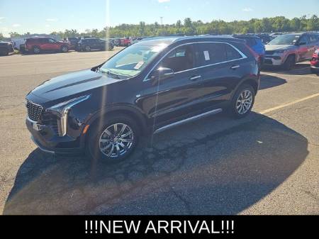 2023 Cadillac XT4 Premium Luxury