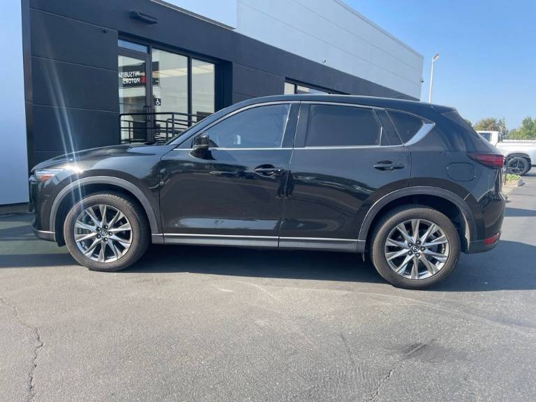 2019 Mazda CX-5 Signature