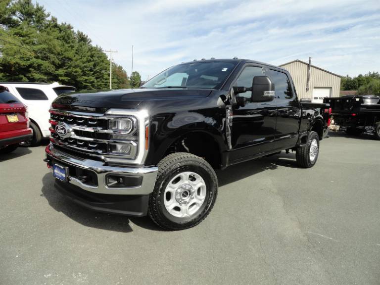 2027 Ford Super Duty F-250® XLT