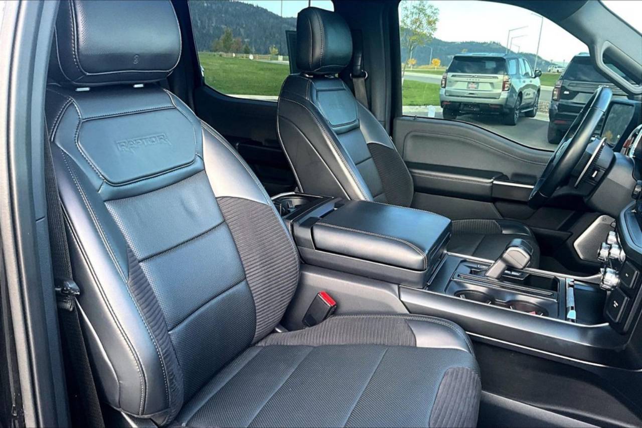 2021 Ford F-150 Raptor - Photo 7